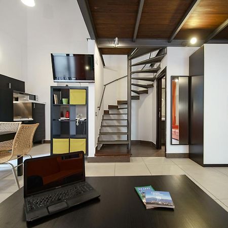 Residenza Pizzofalcone เนเปิลส์ ภายนอก รูปภาพ