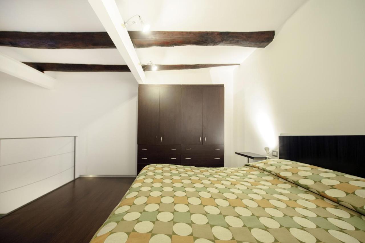 Residenza Pizzofalcone เนเปิลส์ ภายนอก รูปภาพ