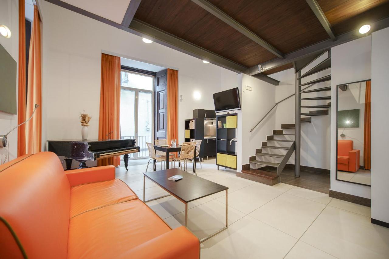 Residenza Pizzofalcone เนเปิลส์ ภายนอก รูปภาพ