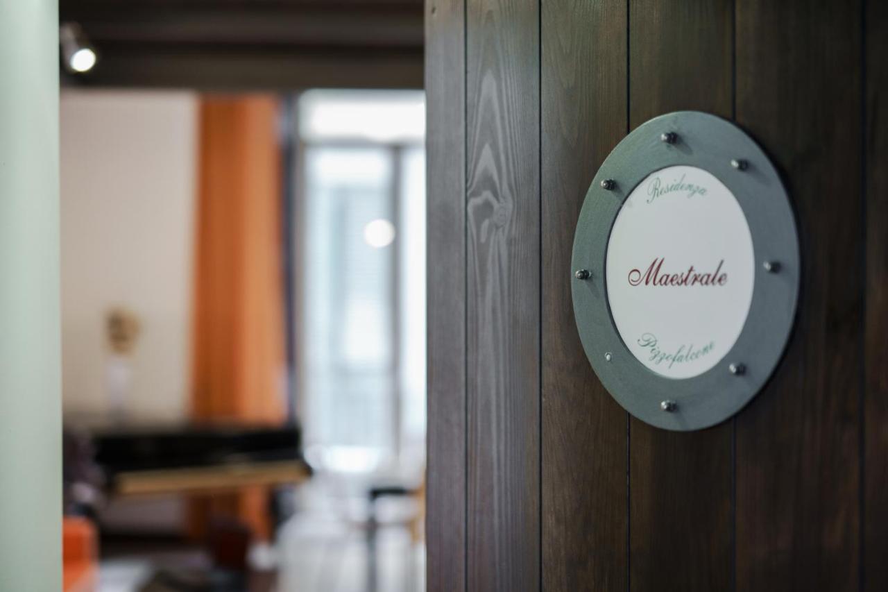 Residenza Pizzofalcone เนเปิลส์ ภายนอก รูปภาพ