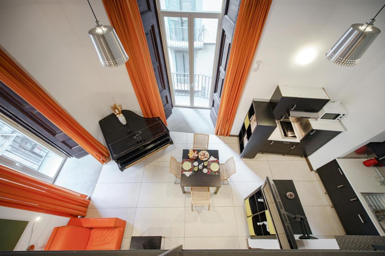 Residenza Pizzofalcone Apartment เนเปิลส์ ภายนอก รูปภาพ