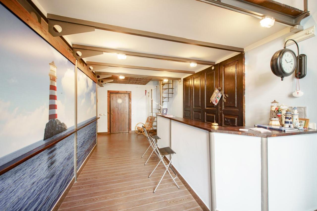 Residenza Pizzofalcone เนเปิลส์ ภายนอก รูปภาพ