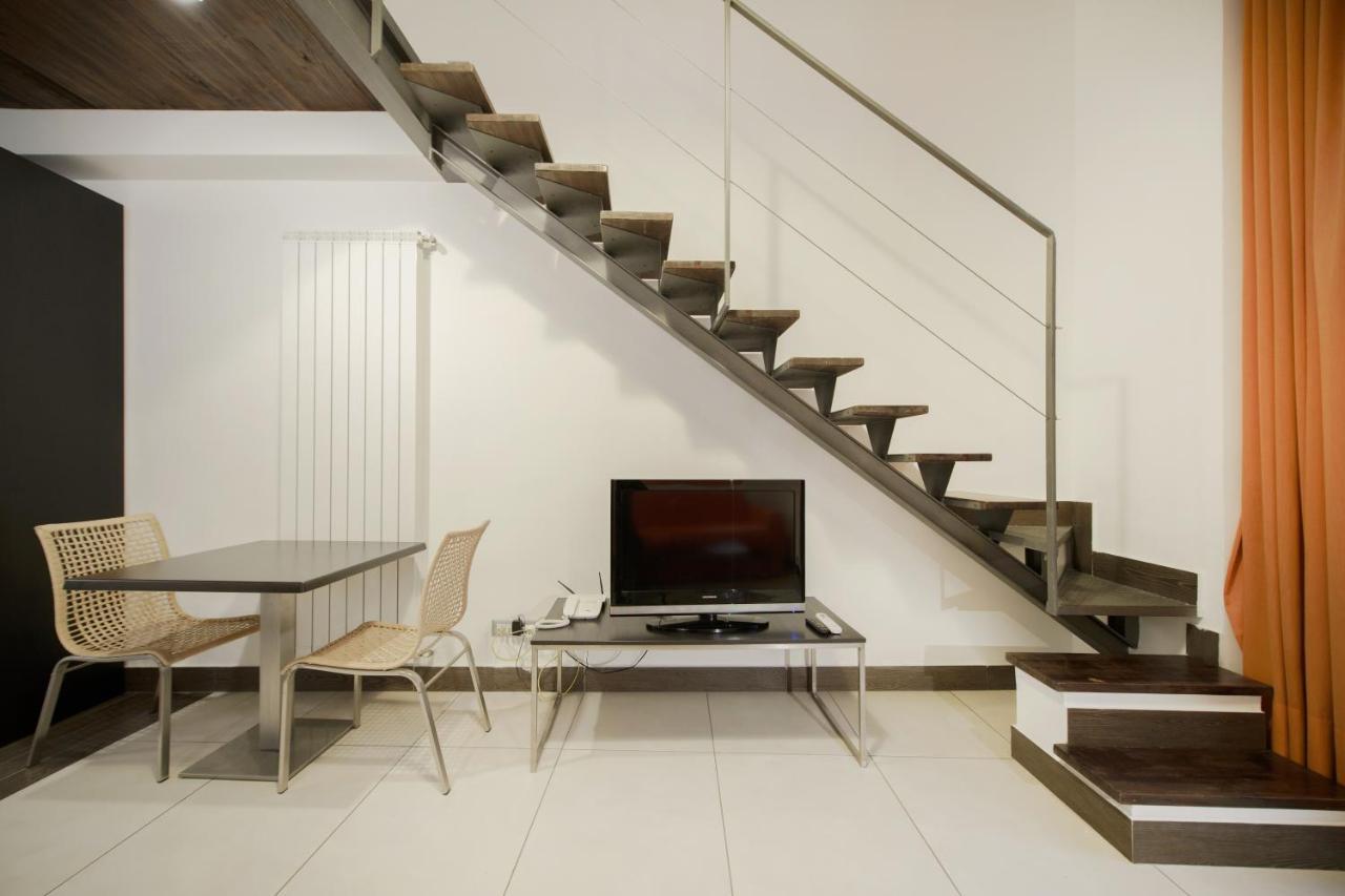 Residenza Pizzofalcone เนเปิลส์ ภายนอก รูปภาพ