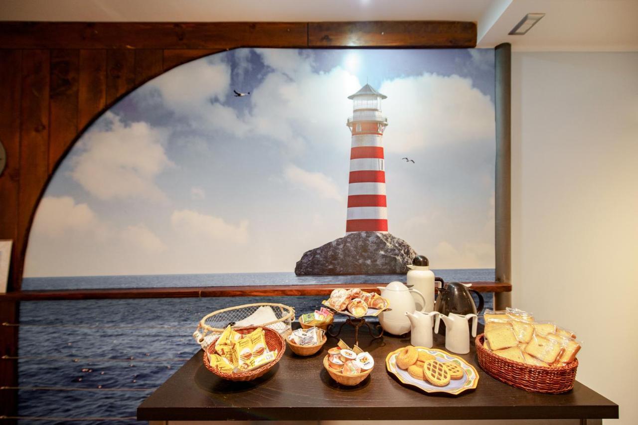 Residenza Pizzofalcone เนเปิลส์ ภายนอก รูปภาพ