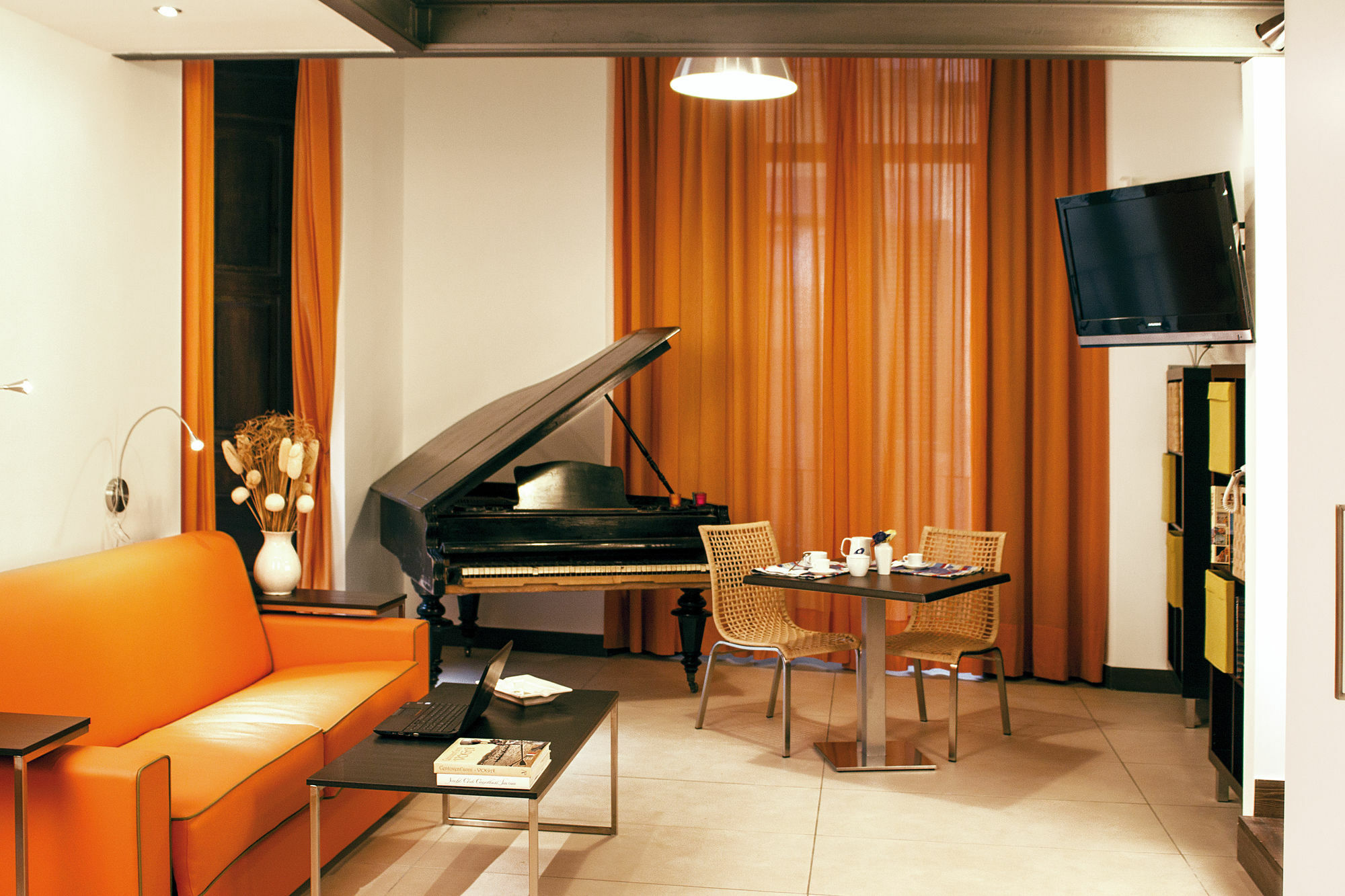 Residenza Pizzofalcone เนเปิลส์ ภายนอก รูปภาพ